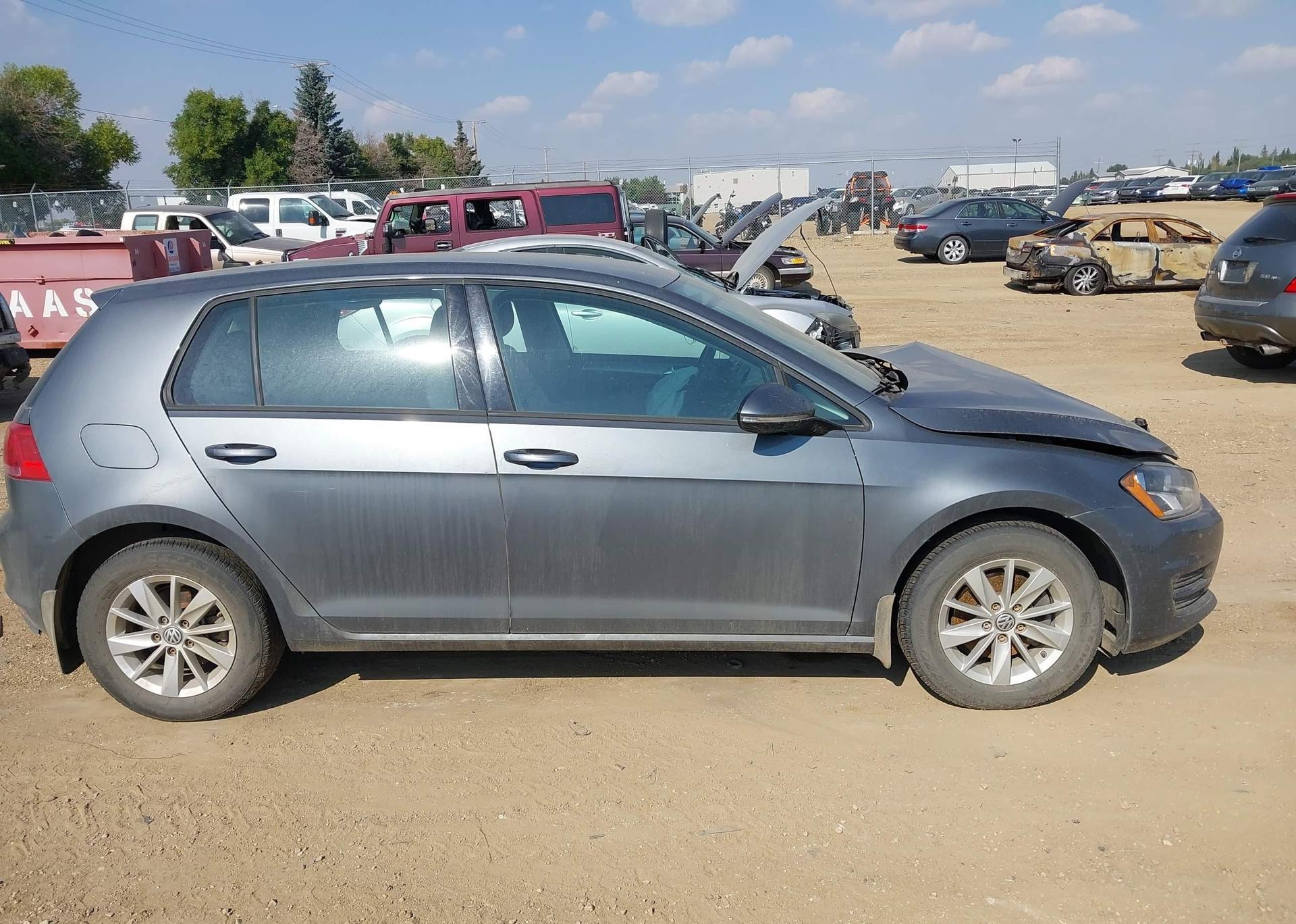 2017 VOLKSWAGEN GOLF S