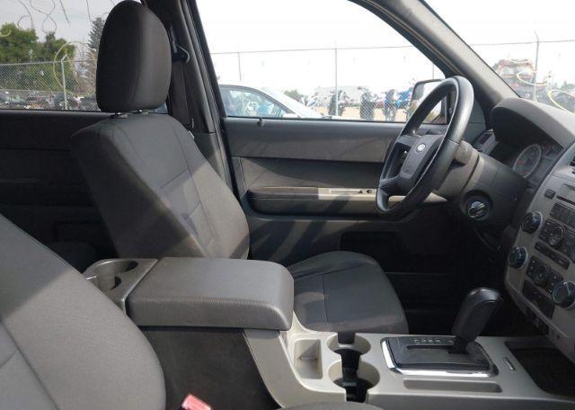 2011 FORD ESCAPE XLT
