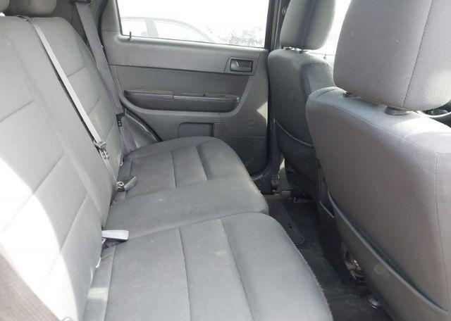 2011 FORD ESCAPE XLT