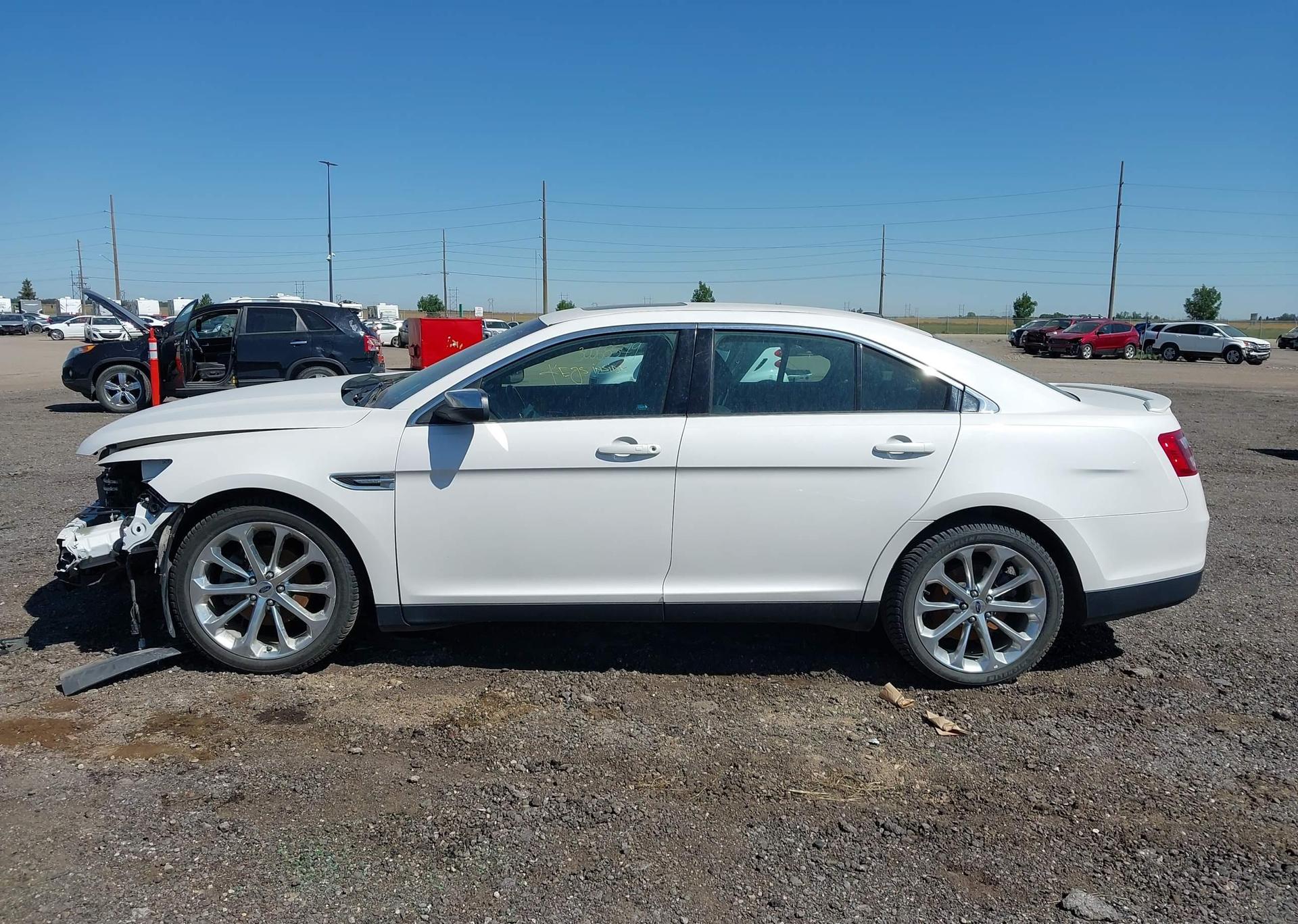 2016 FORD TAURUS LIMITED