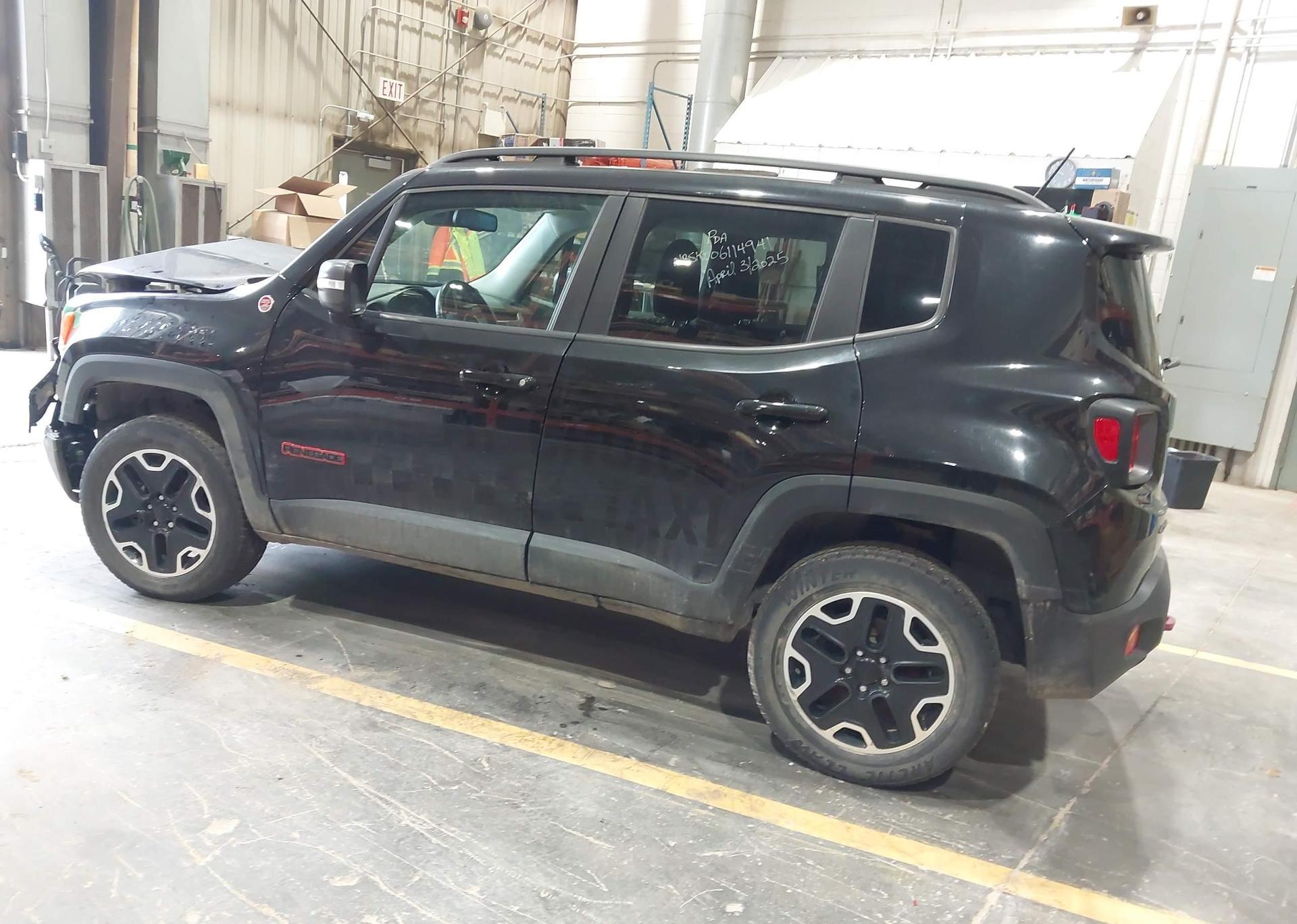 2017 JEEP RENEGADE TRAILHAWK