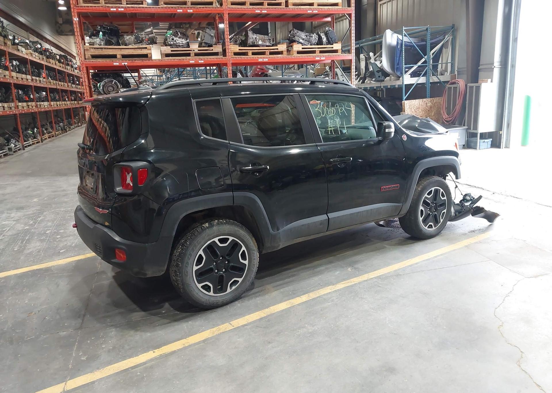 2017 JEEP RENEGADE TRAILHAWK