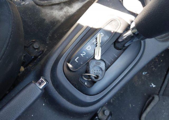 2011 HYUNDAI ACCENT SE