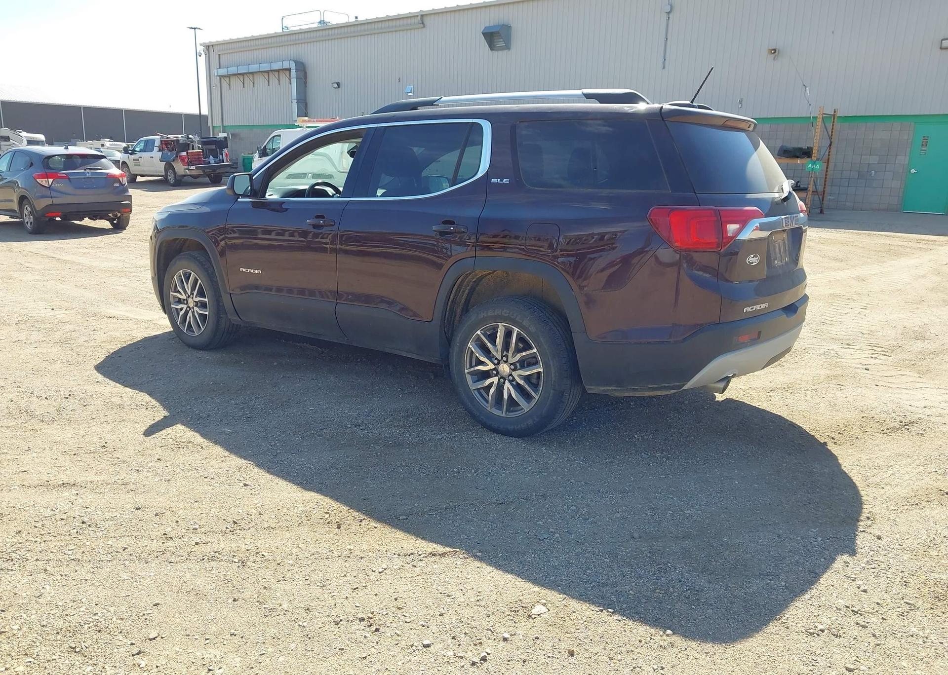 2017 GMC ACADIA SLE