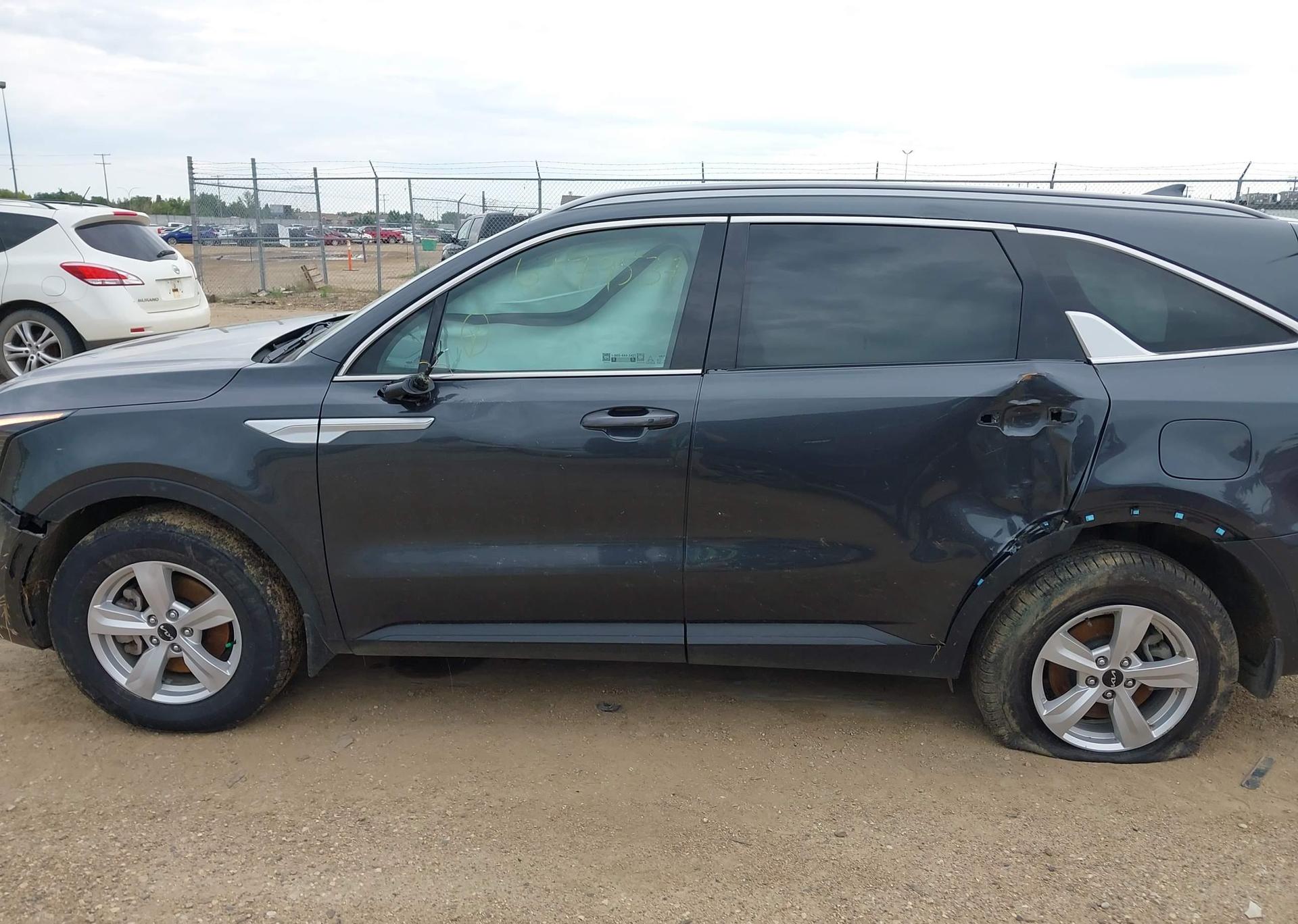 2024 KIA SORENTO LX