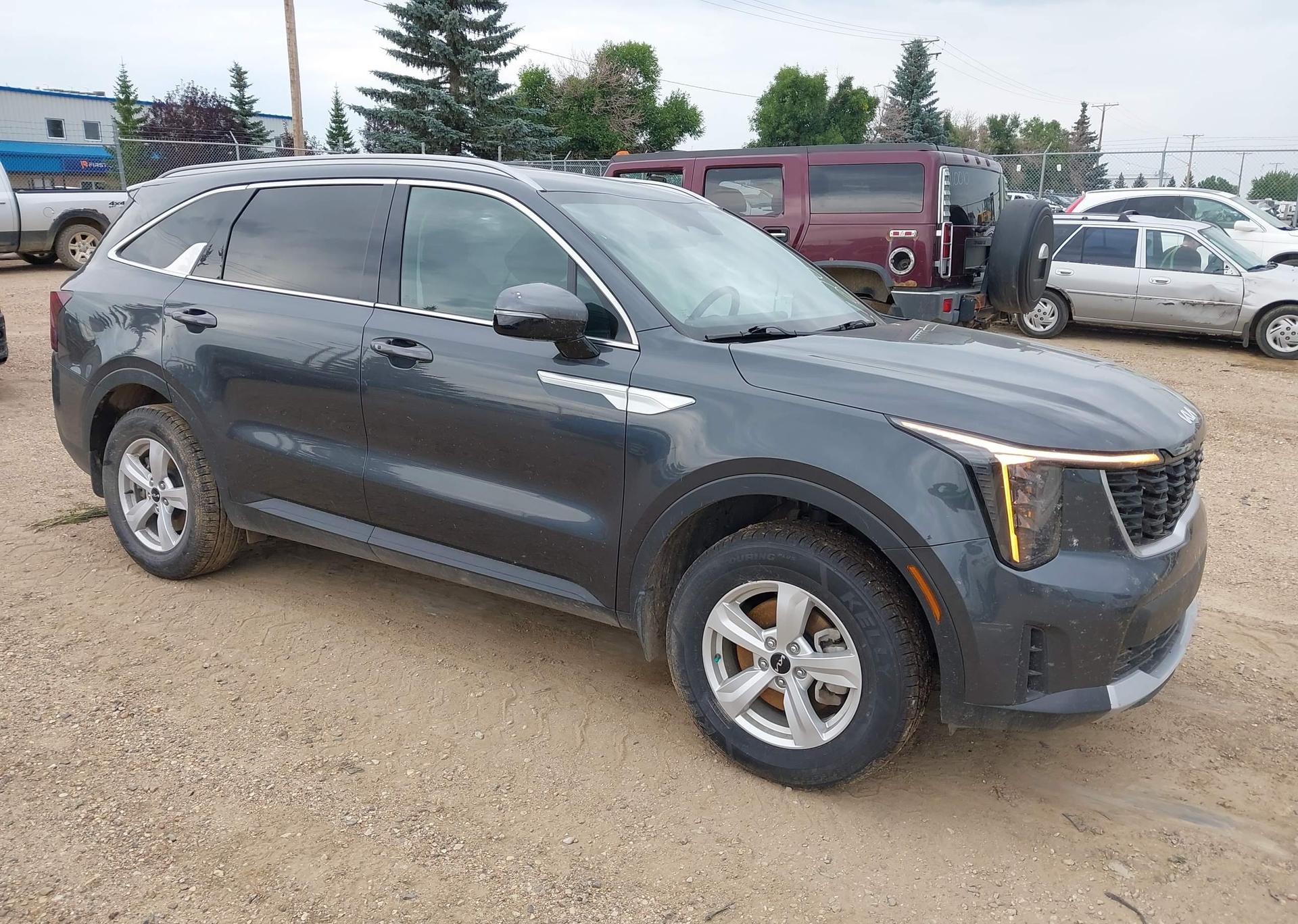 2024 KIA SORENTO LX