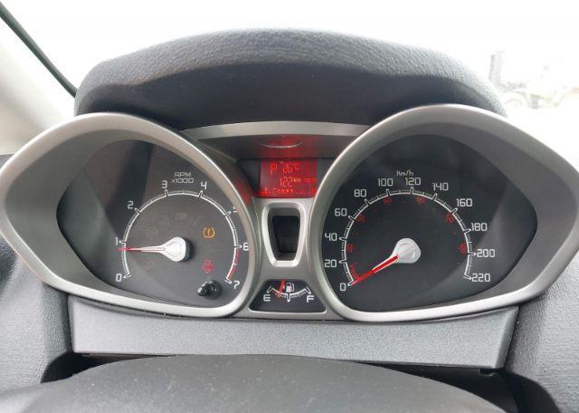 2013 FORD FIESTA TITANIUM