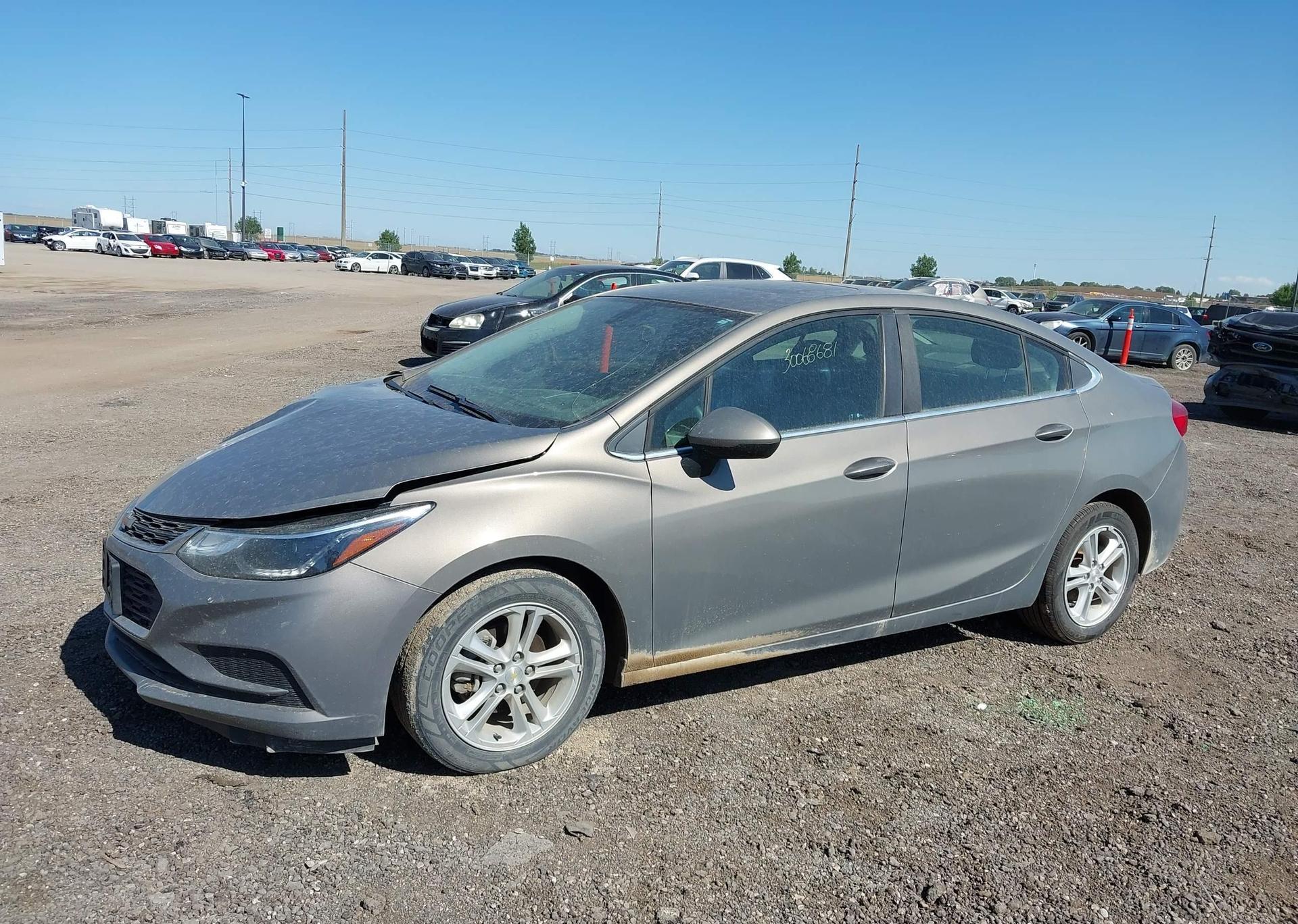 2018 CHEVROLET CRUZE LT