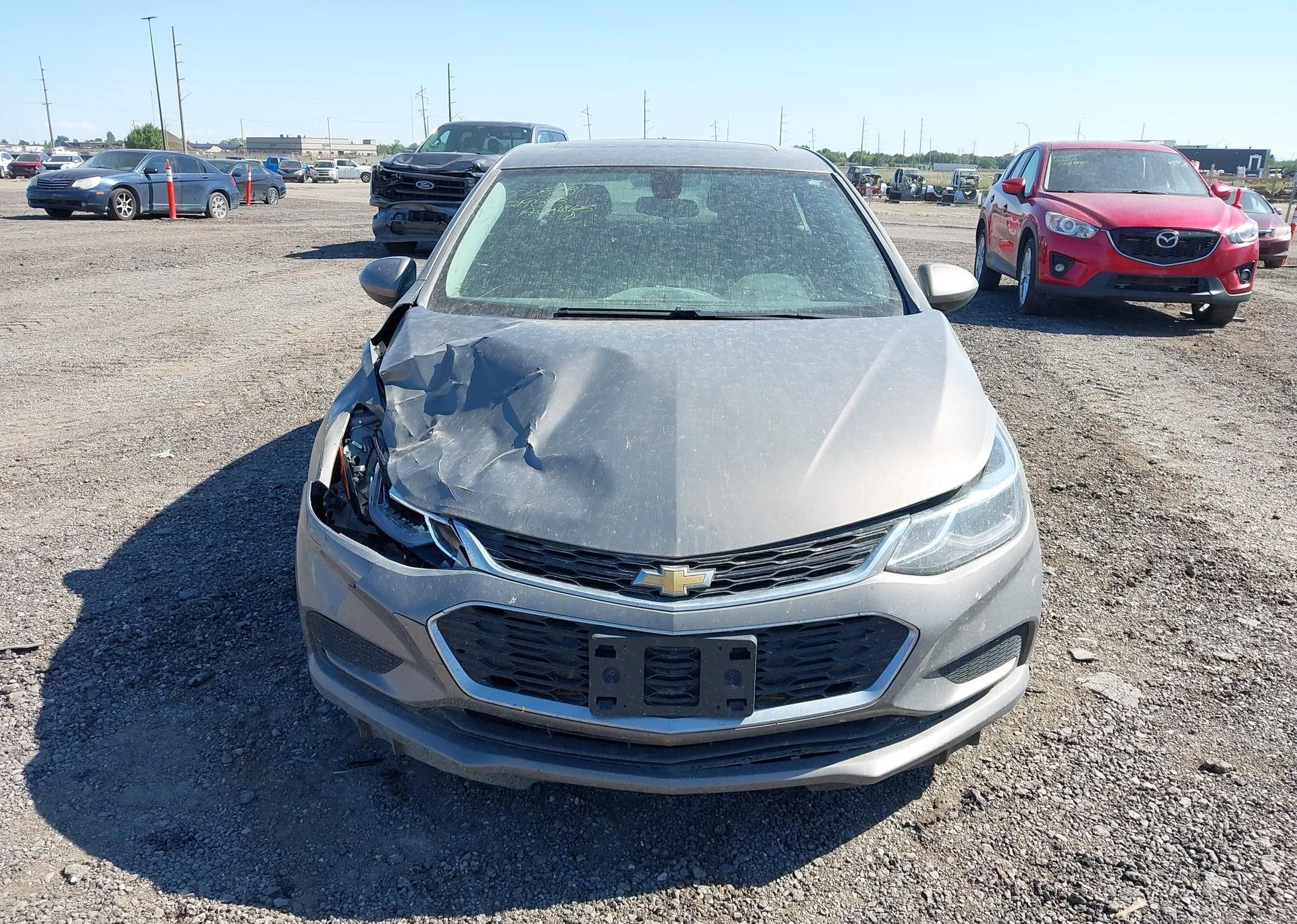 2018 CHEVROLET CRUZE LT