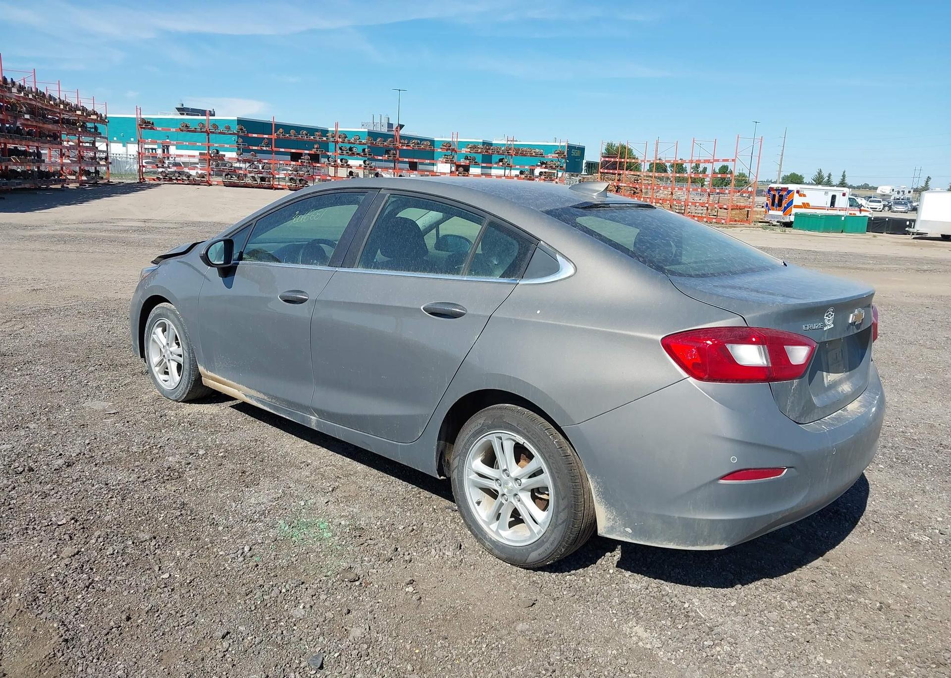 2018 CHEVROLET CRUZE LT