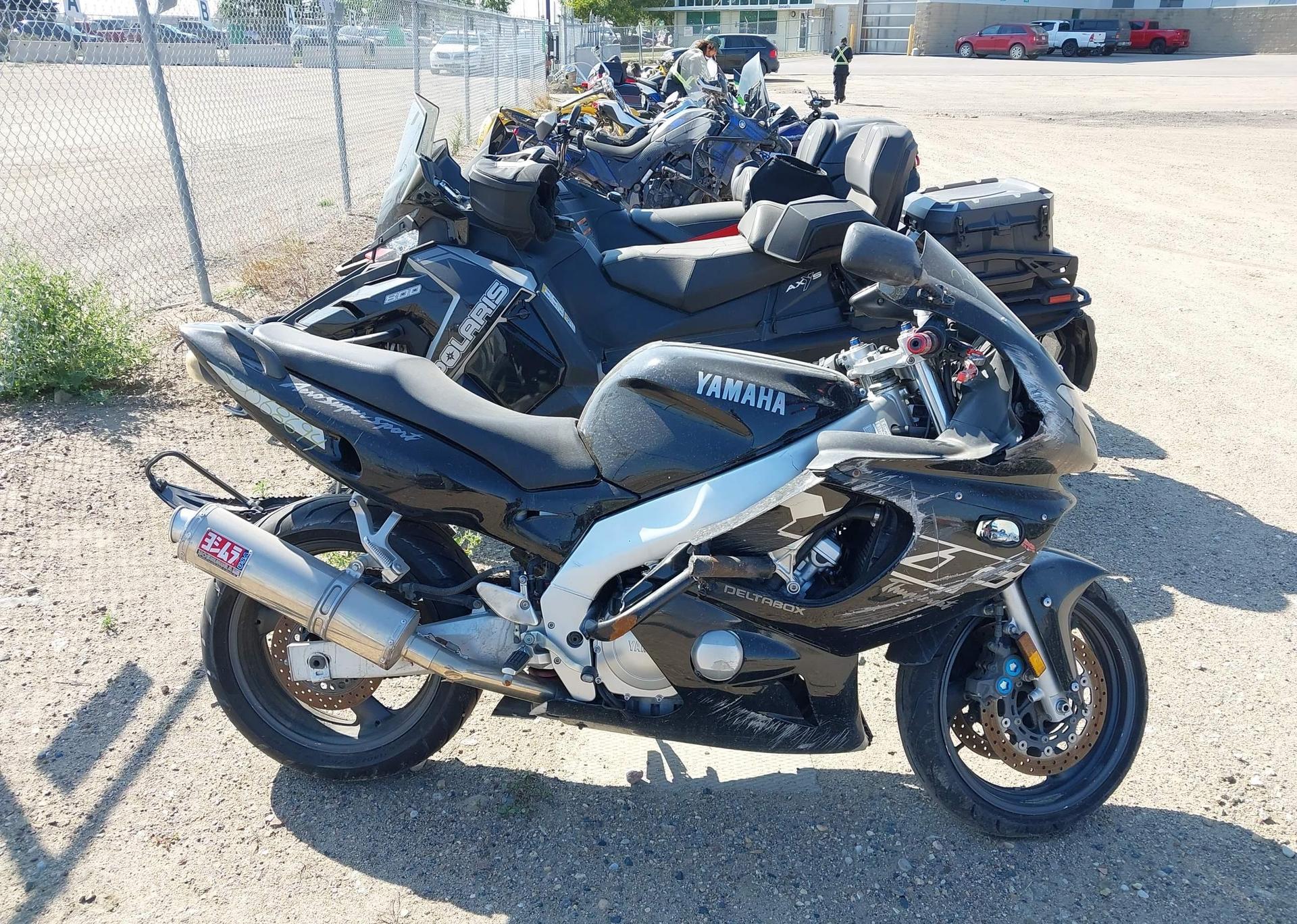 2003 YAMAHA YZF600 R