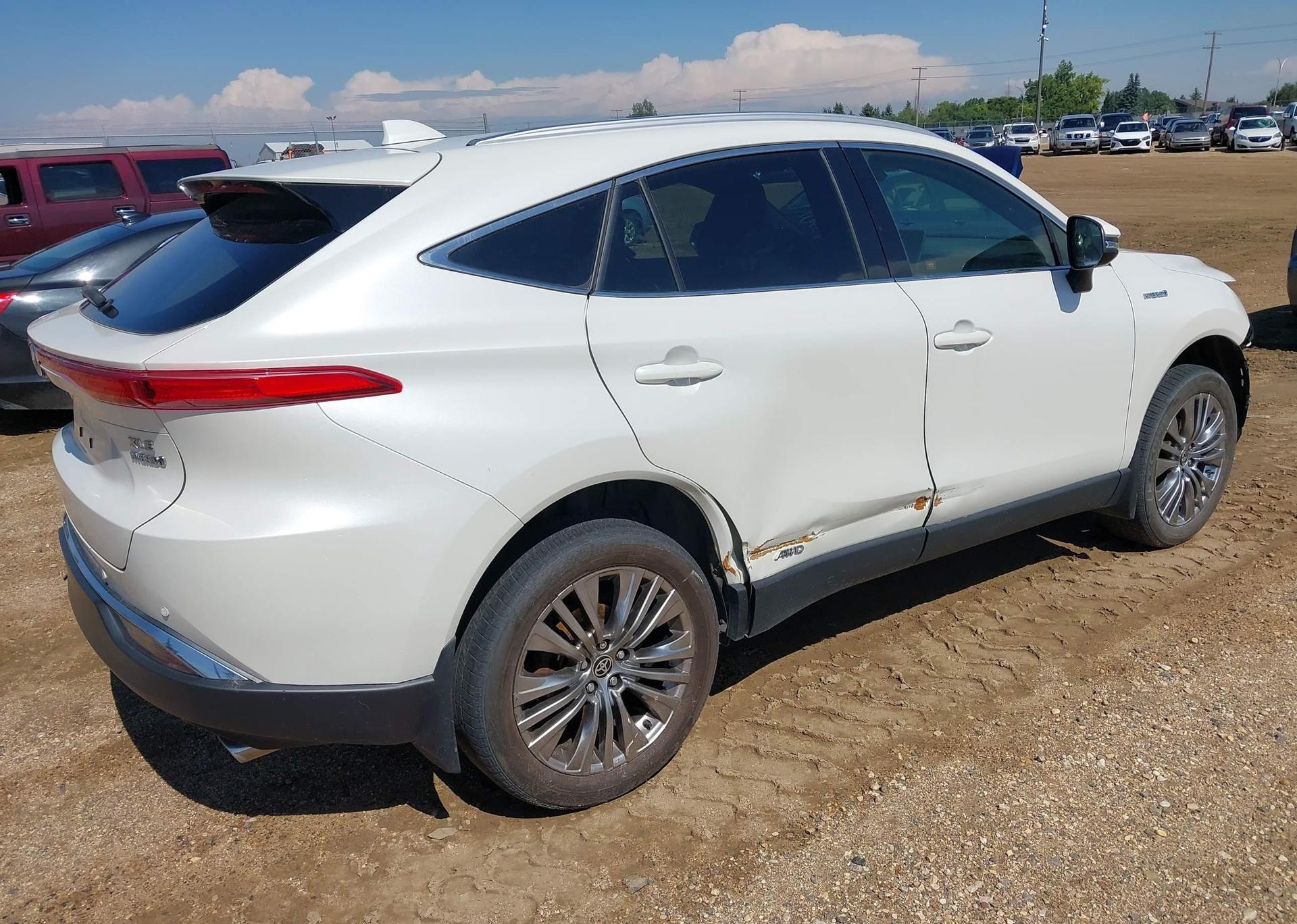 2021 TOYOTA VENZA LE