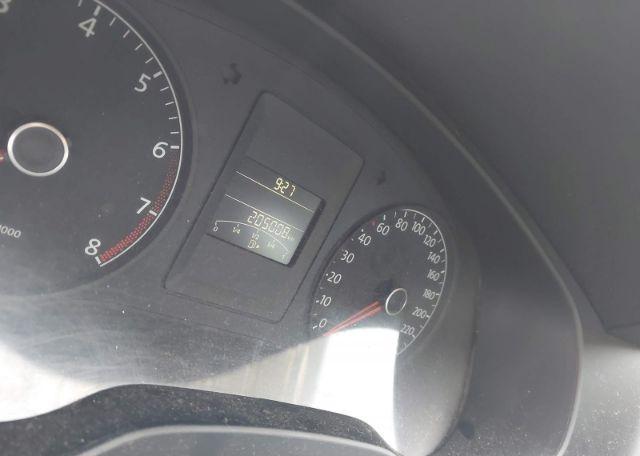 2011 VOLKSWAGEN JETTA SE