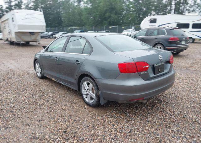 2011 VOLKSWAGEN JETTA SE