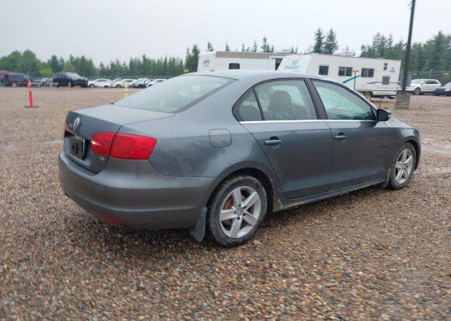 2011 VOLKSWAGEN JETTA SE