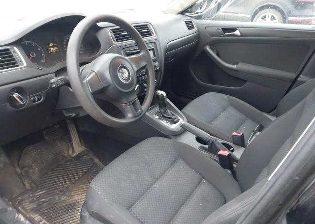 2011 VOLKSWAGEN JETTA SE