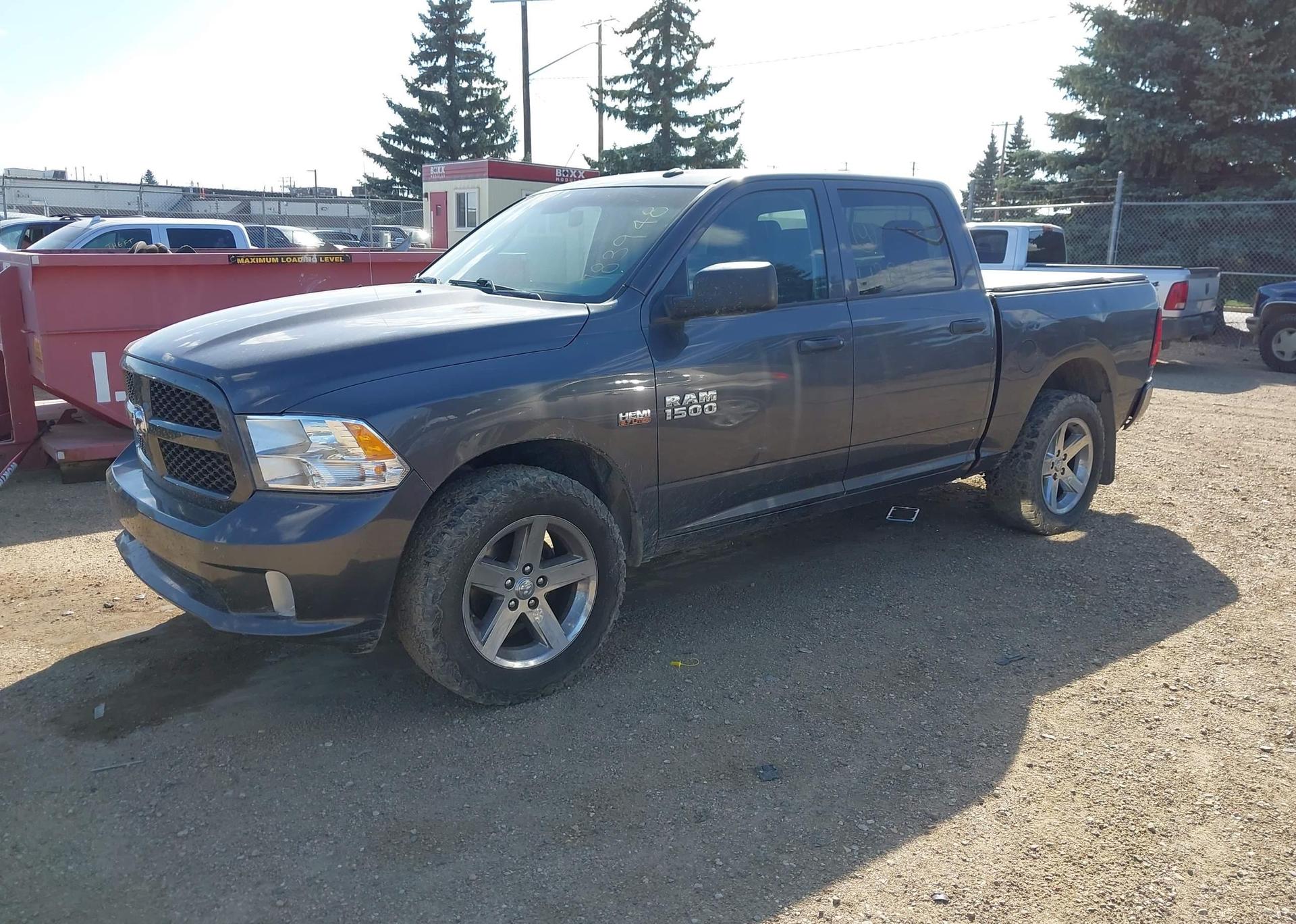 2017 RAM 1500 ST