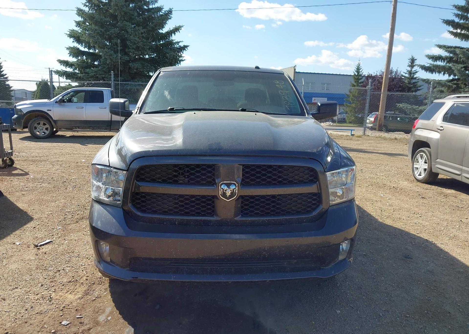 2017 RAM 1500 ST