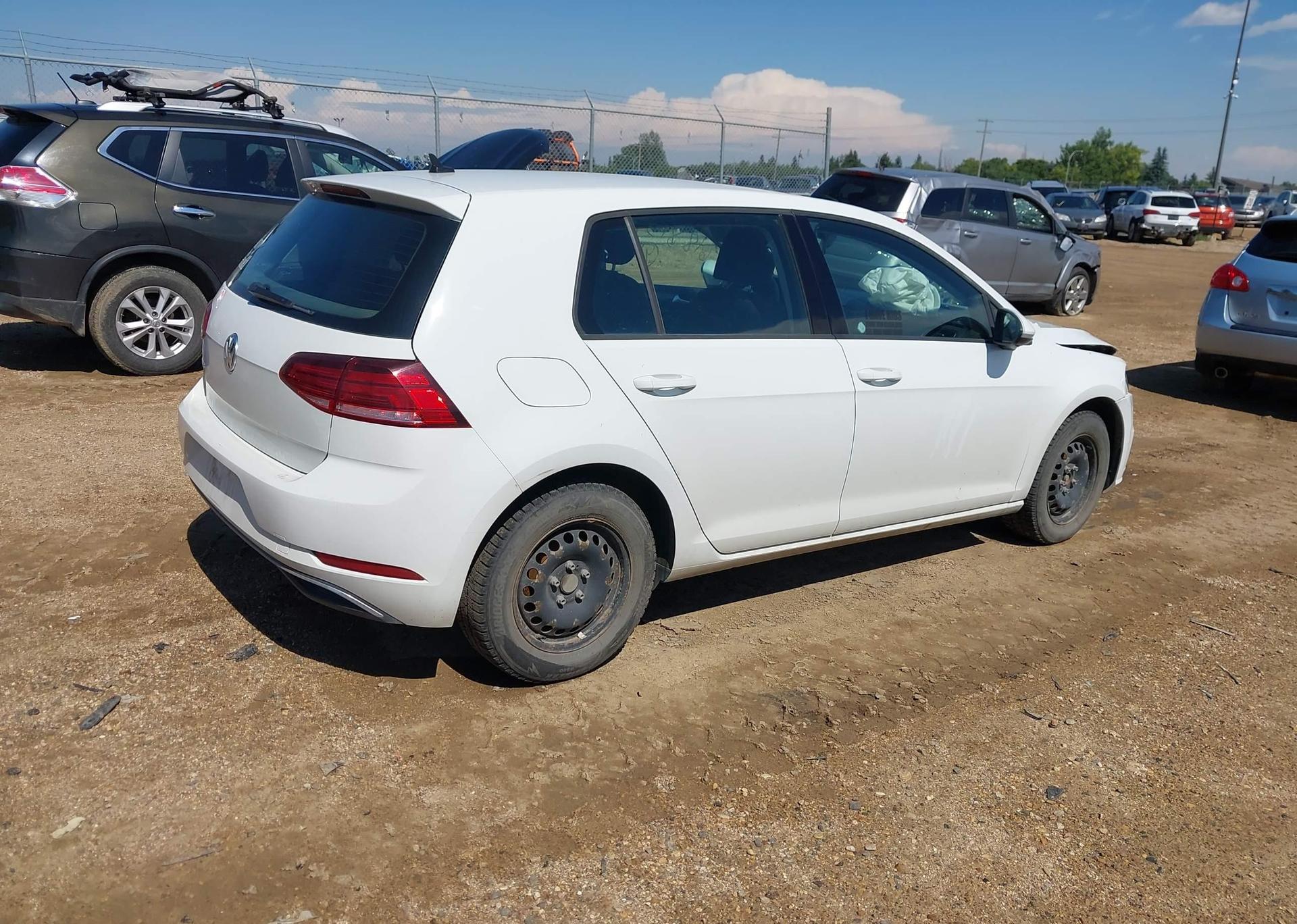 2019 VOLKSWAGEN GOLF S