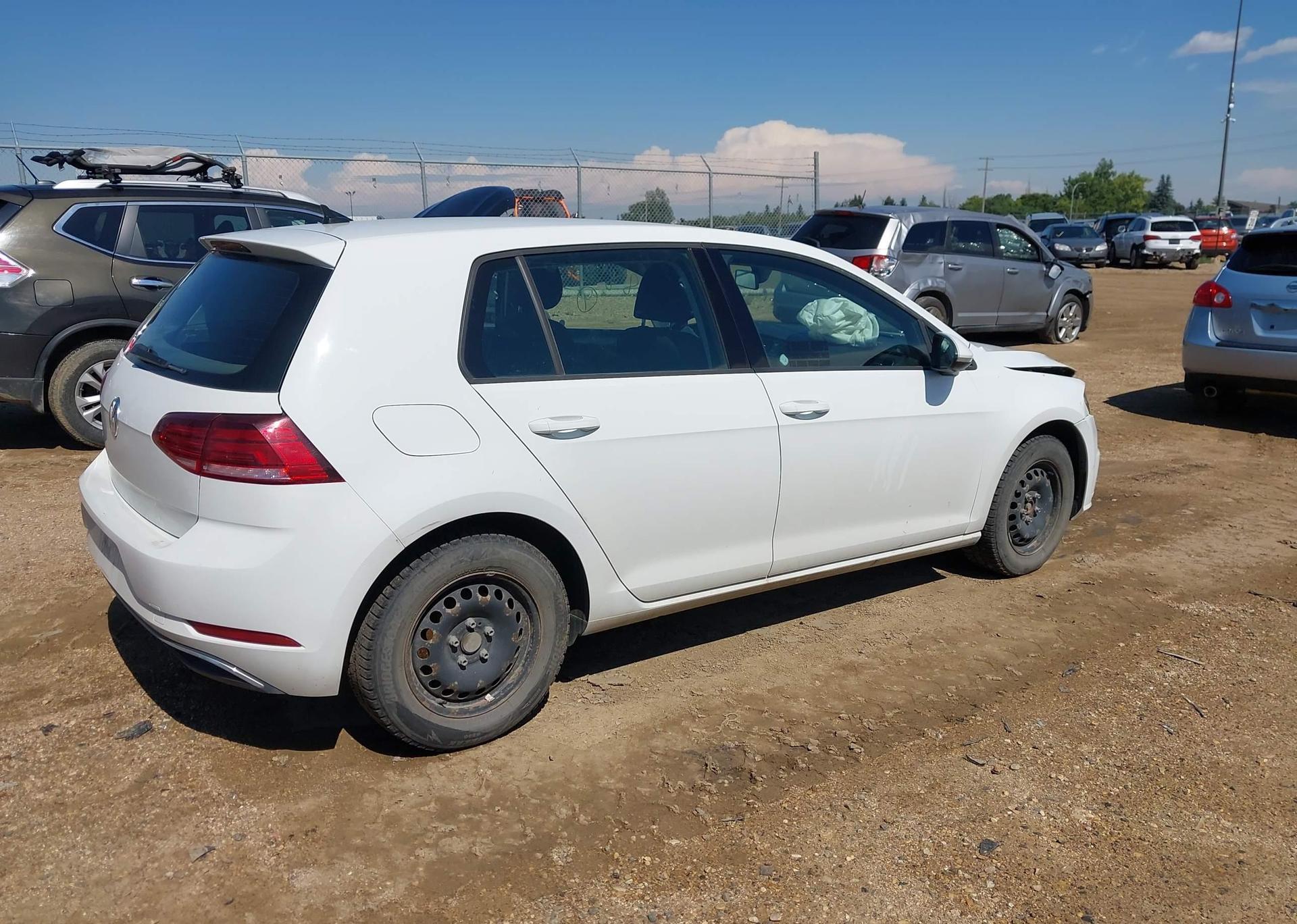 2019 VOLKSWAGEN GOLF S