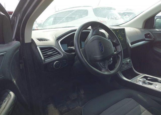 2021 FORD EDGE SE