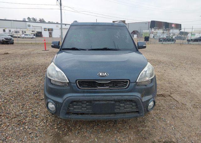 2013 KIA SOUL +