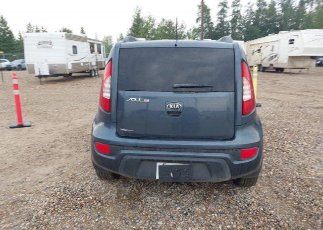 2013 KIA SOUL +