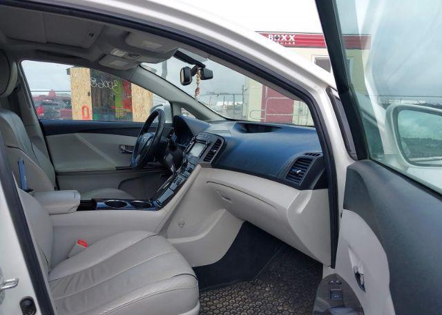 2013 TOYOTA VENZA LE