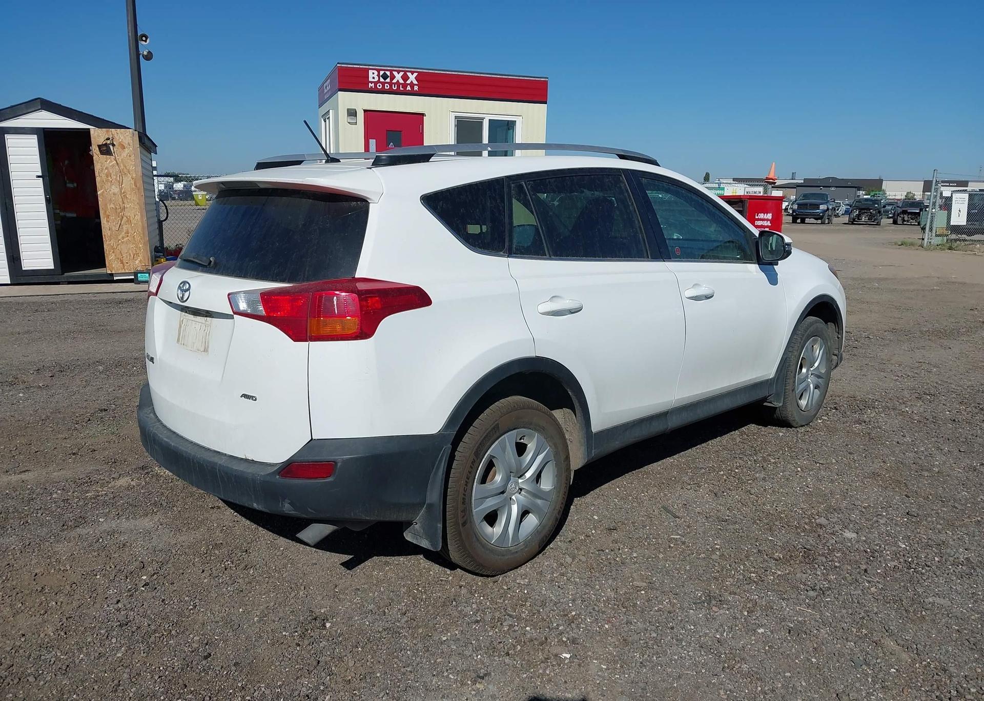 2015 TOYOTA RAV4 LE