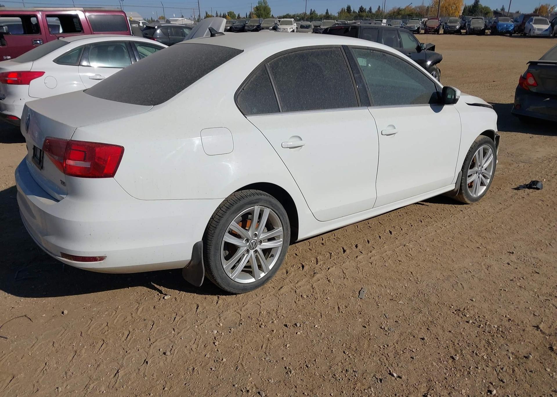 2015 VOLKSWAGEN JETTA SEL