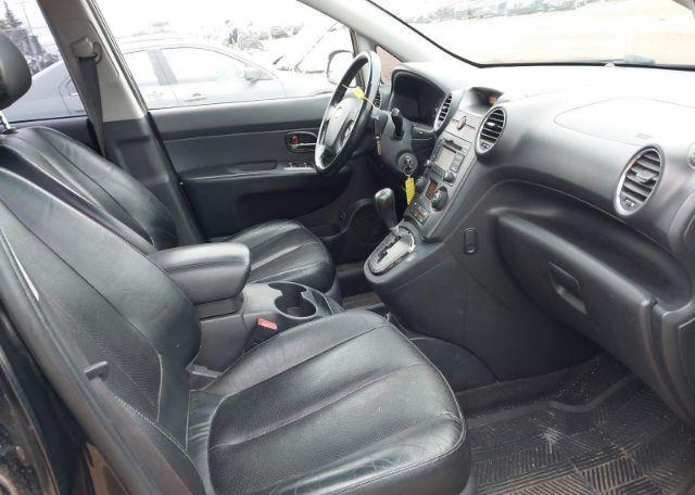 2011 KIA RONDO