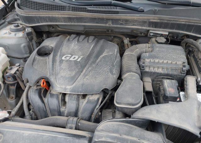 2011 HYUNDAI SONATA SE
