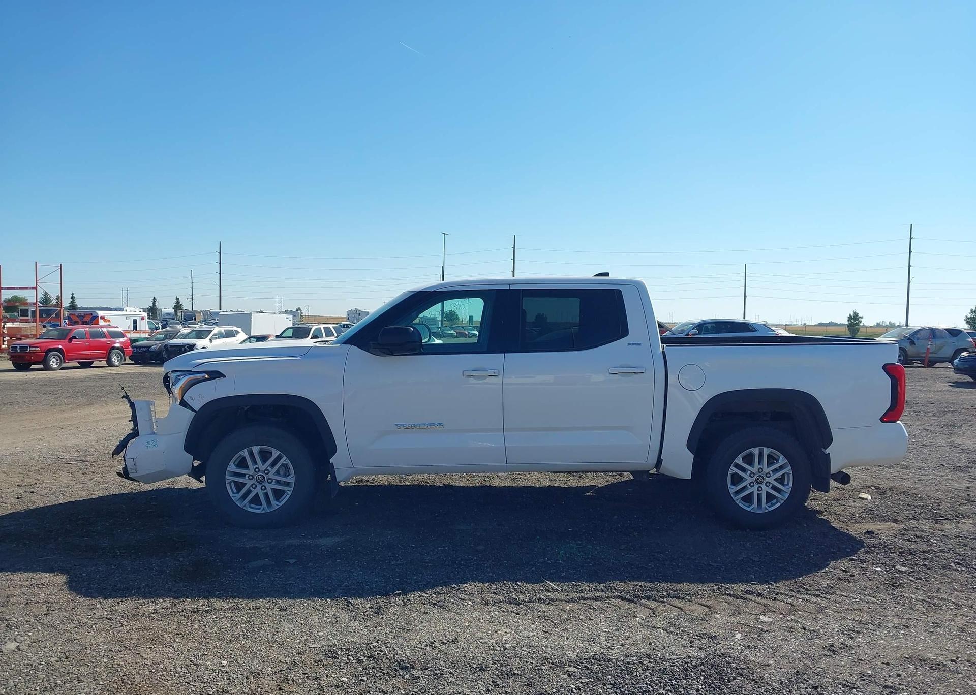 2023 TOYOTA TUNDRA CREWMAX SR