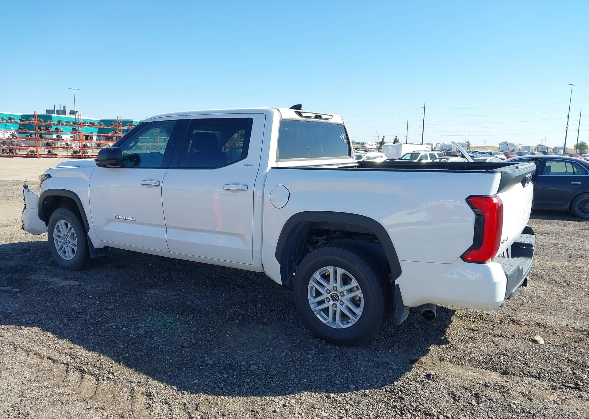2023 TOYOTA TUNDRA CREWMAX SR