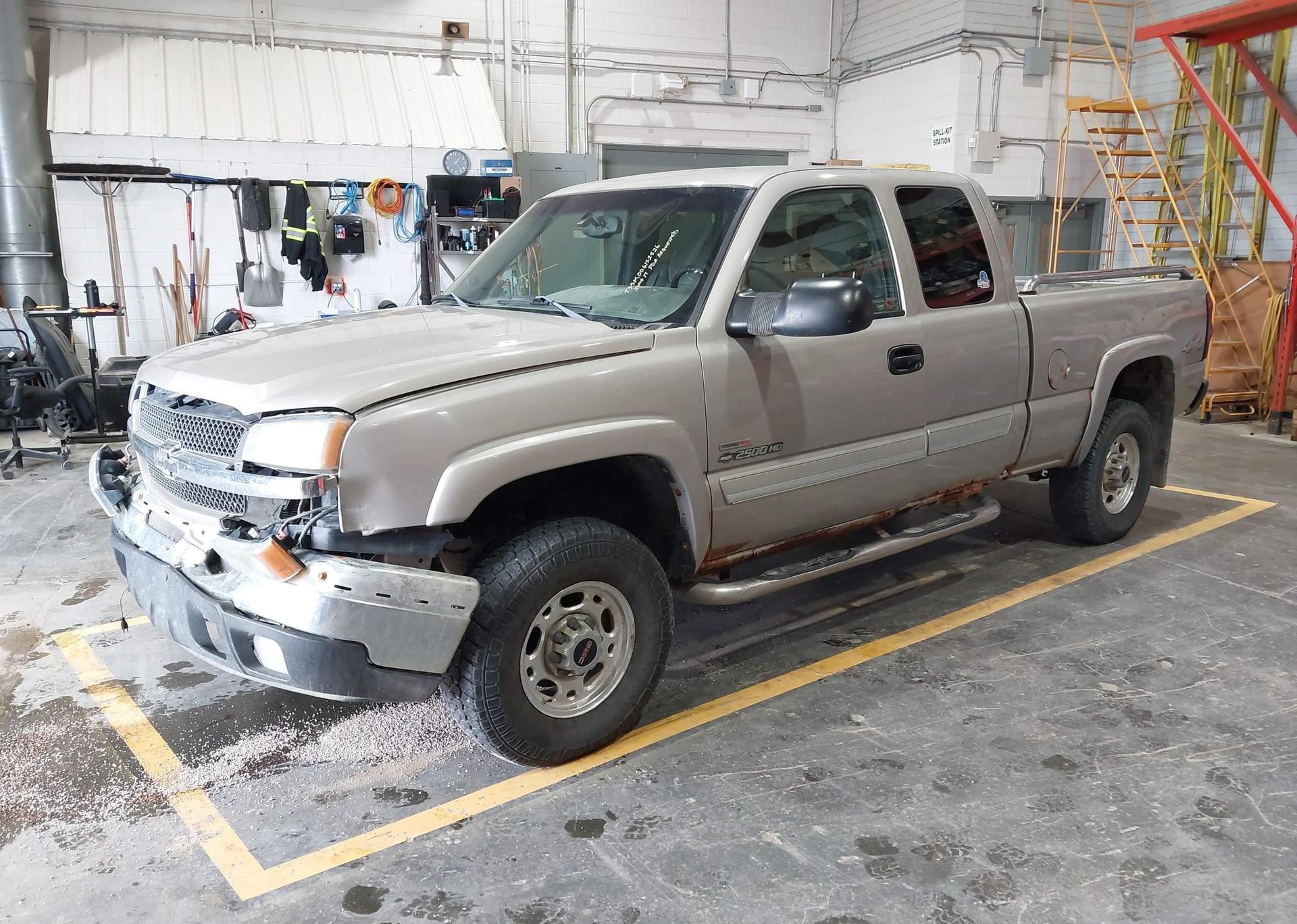 2004 CHEVROLET SILVERADO K2500 HEAVY DUTY