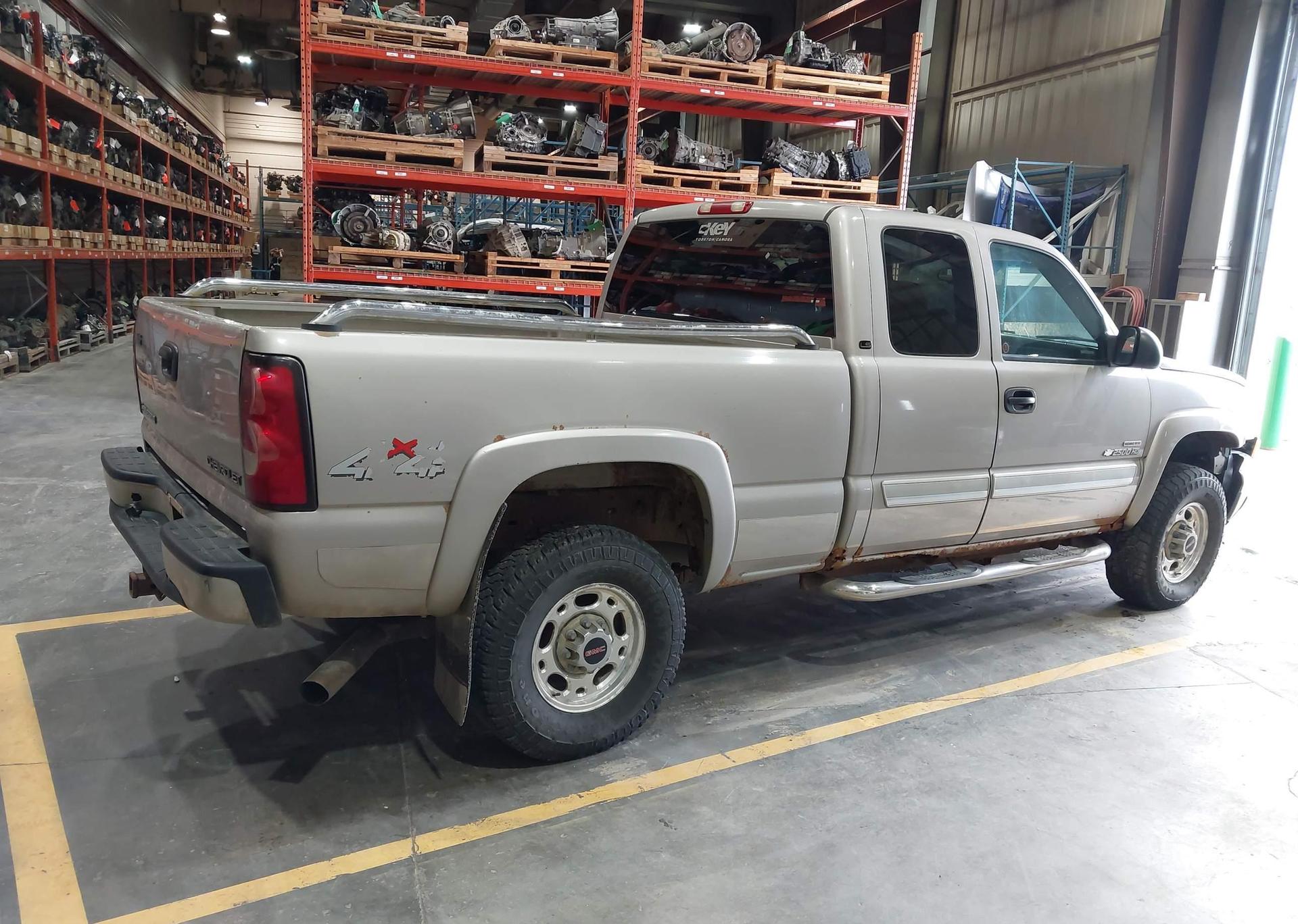 2004 CHEVROLET SILVERADO K2500 HEAVY DUTY