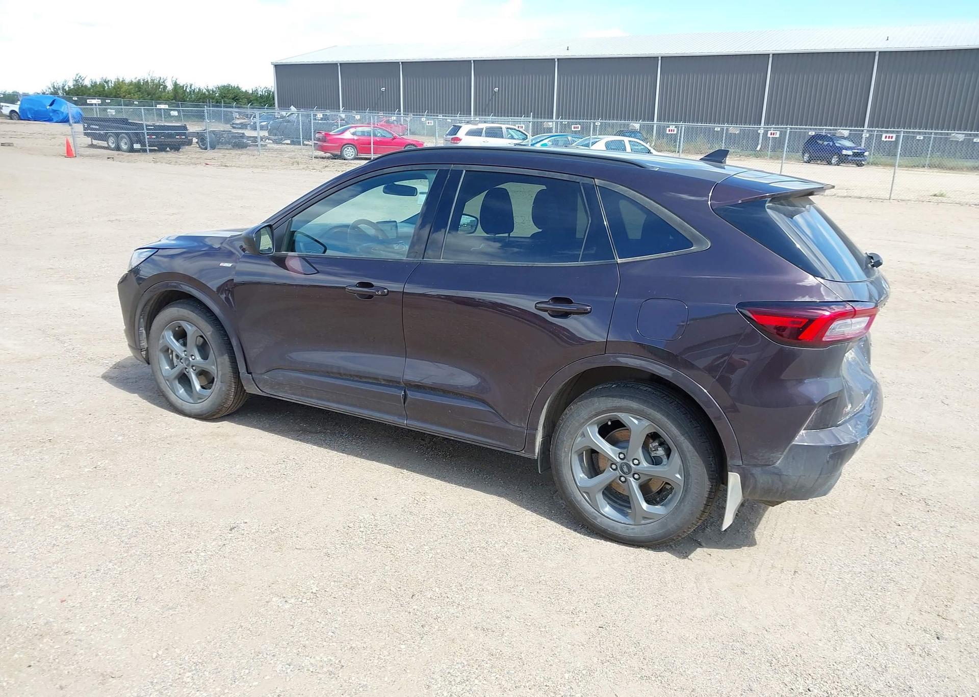 2023 FORD ESCAPE ST LINE