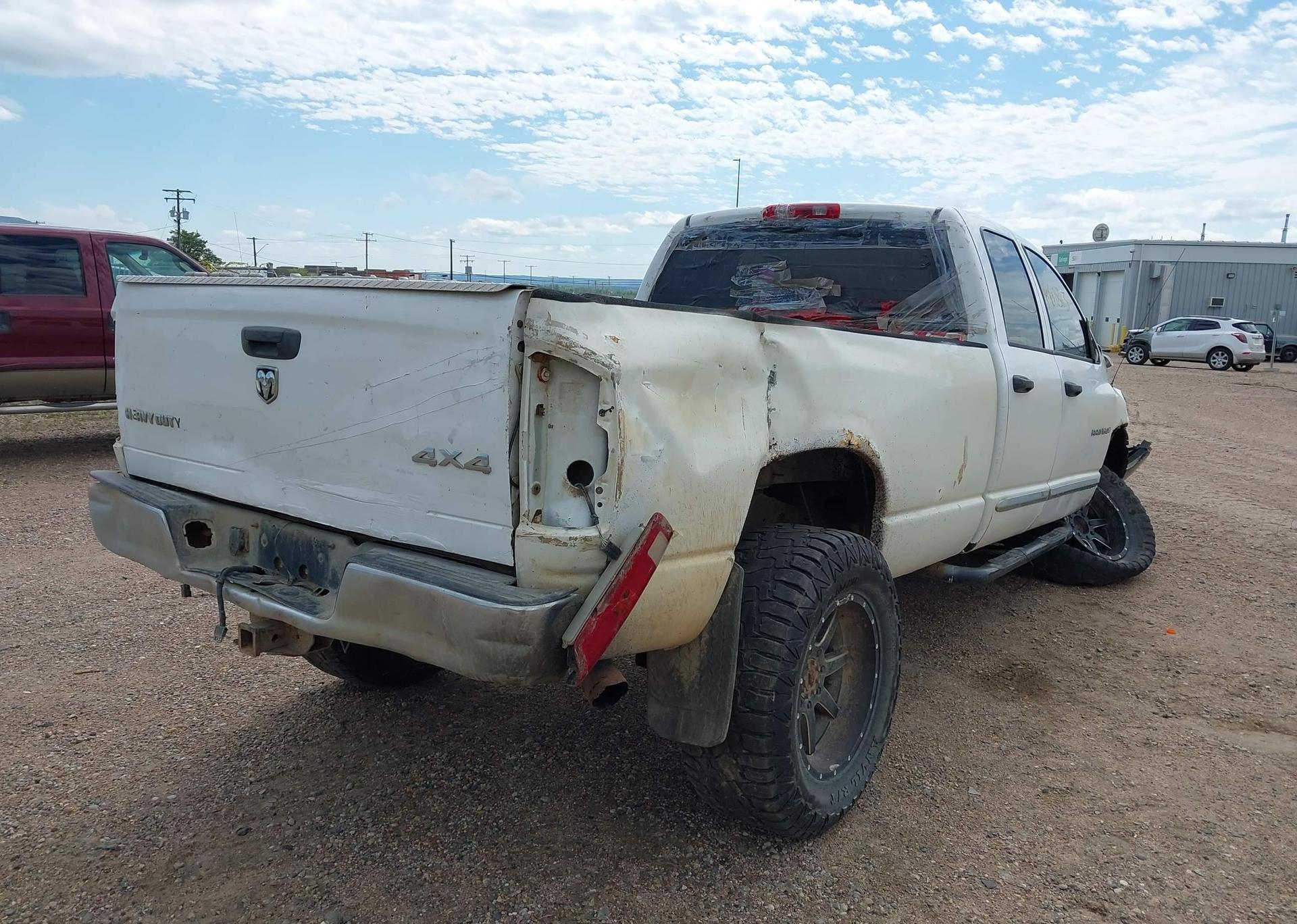 2005 DODGE RAM 2500 ST