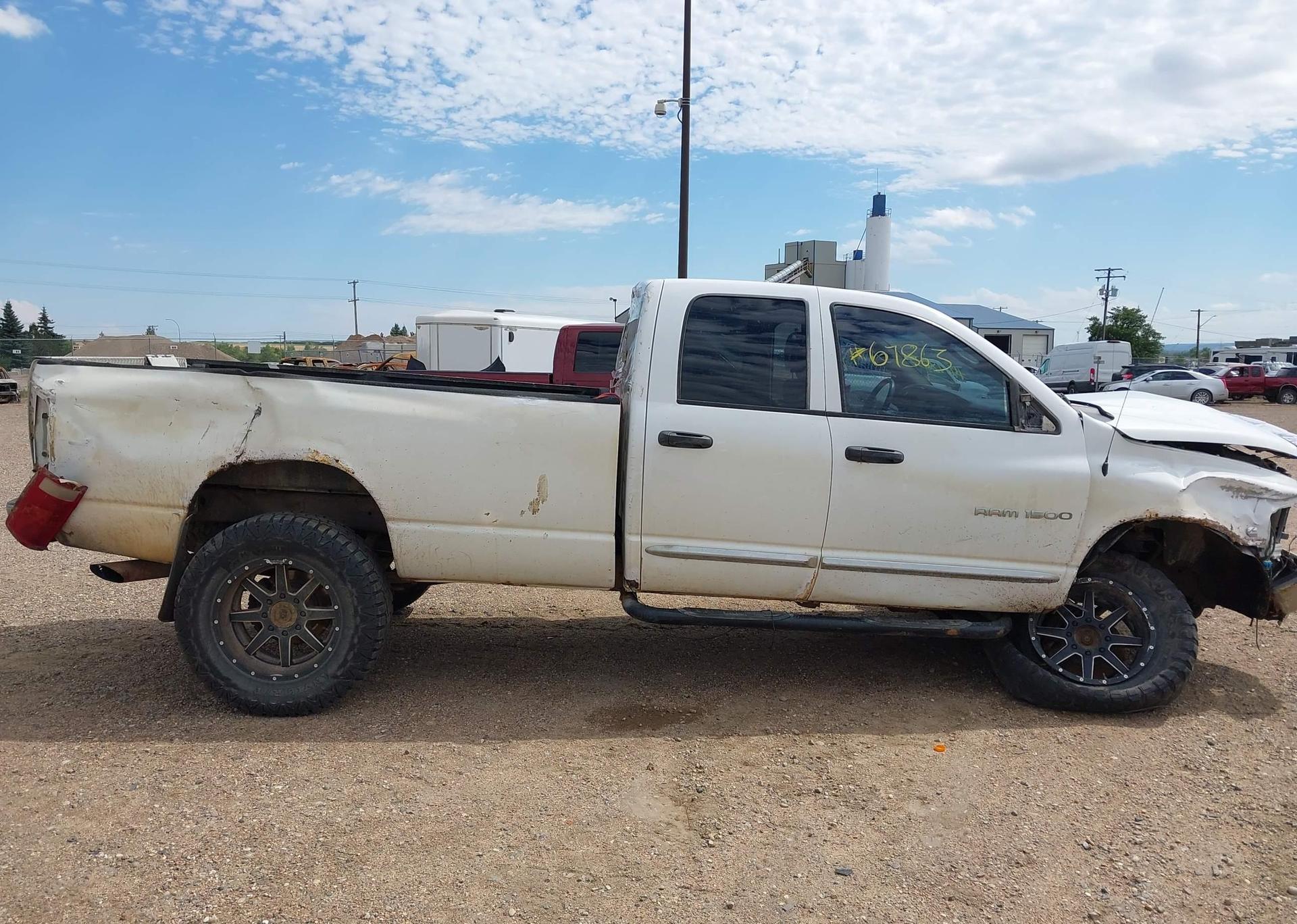 2005 DODGE RAM 2500 ST
