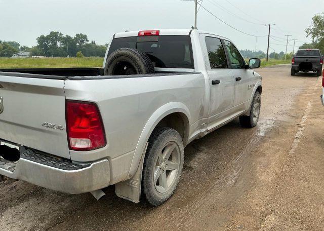 2017 RAM 1500 SLT