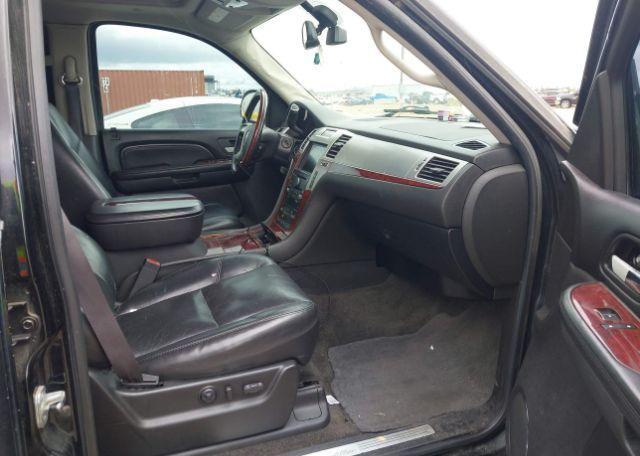 2007 CADILLAC ESCALADE EXT STANDARD