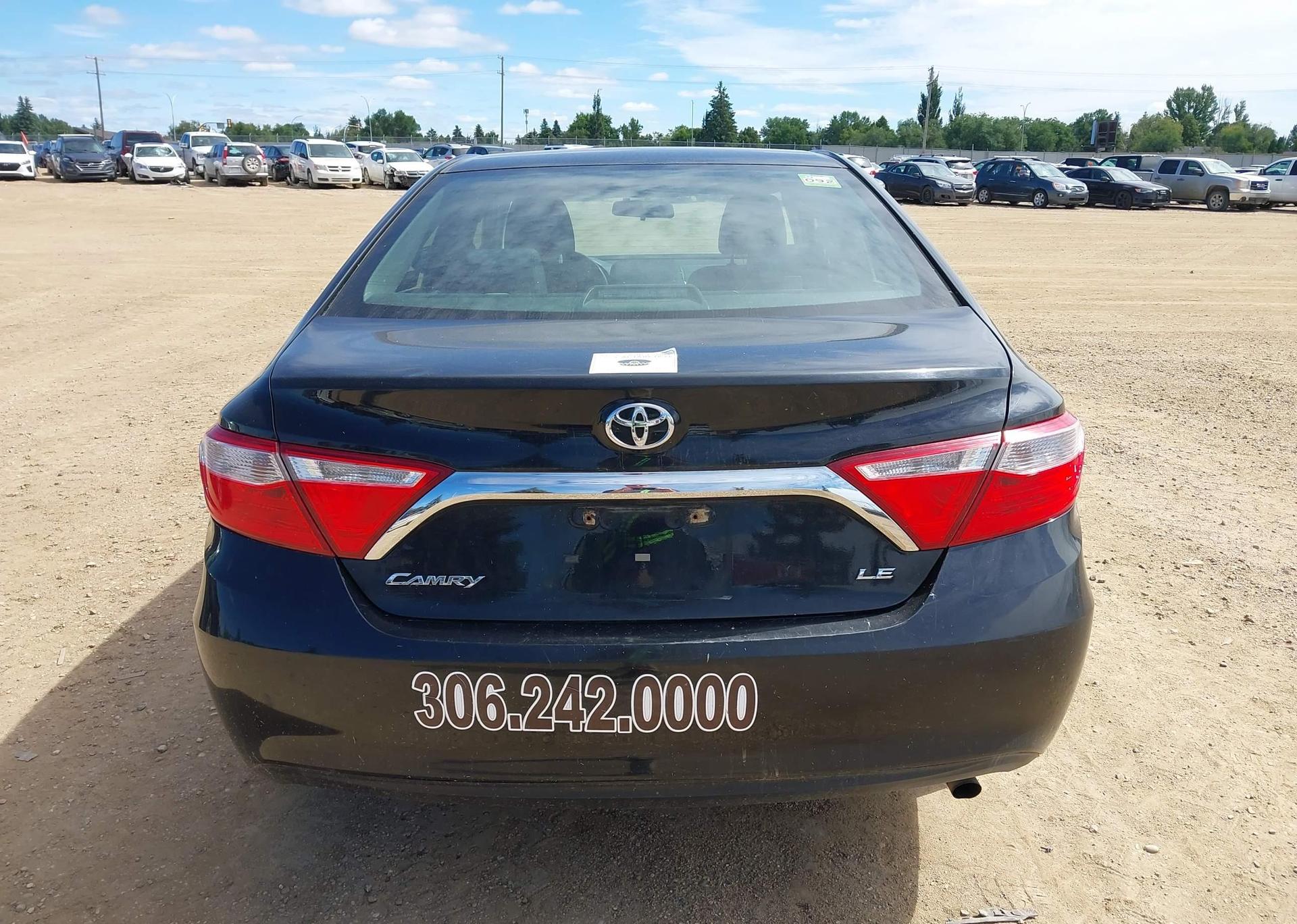 2017 TOYOTA CAMRY LE