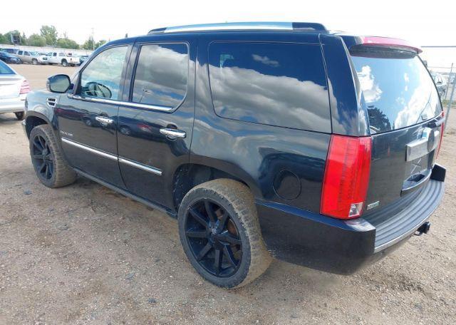 2011 CADILLAC ESCALADE PREMIUM