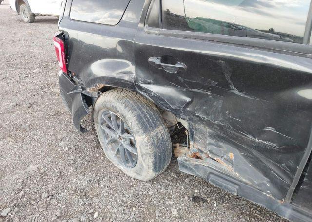 2011 FORD ESCAPE LIMITED