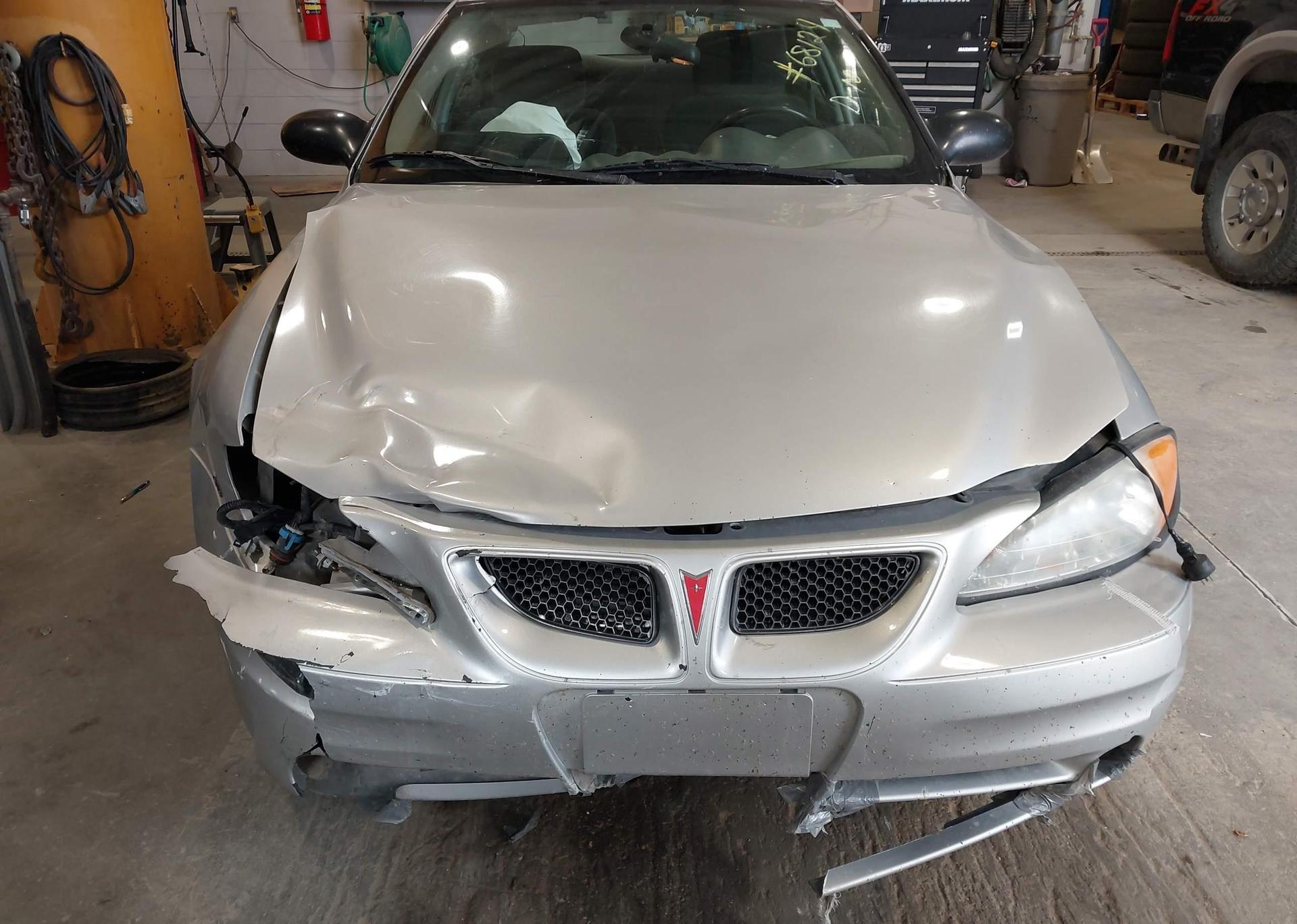 2005 PONTIAC GRAND AM SE