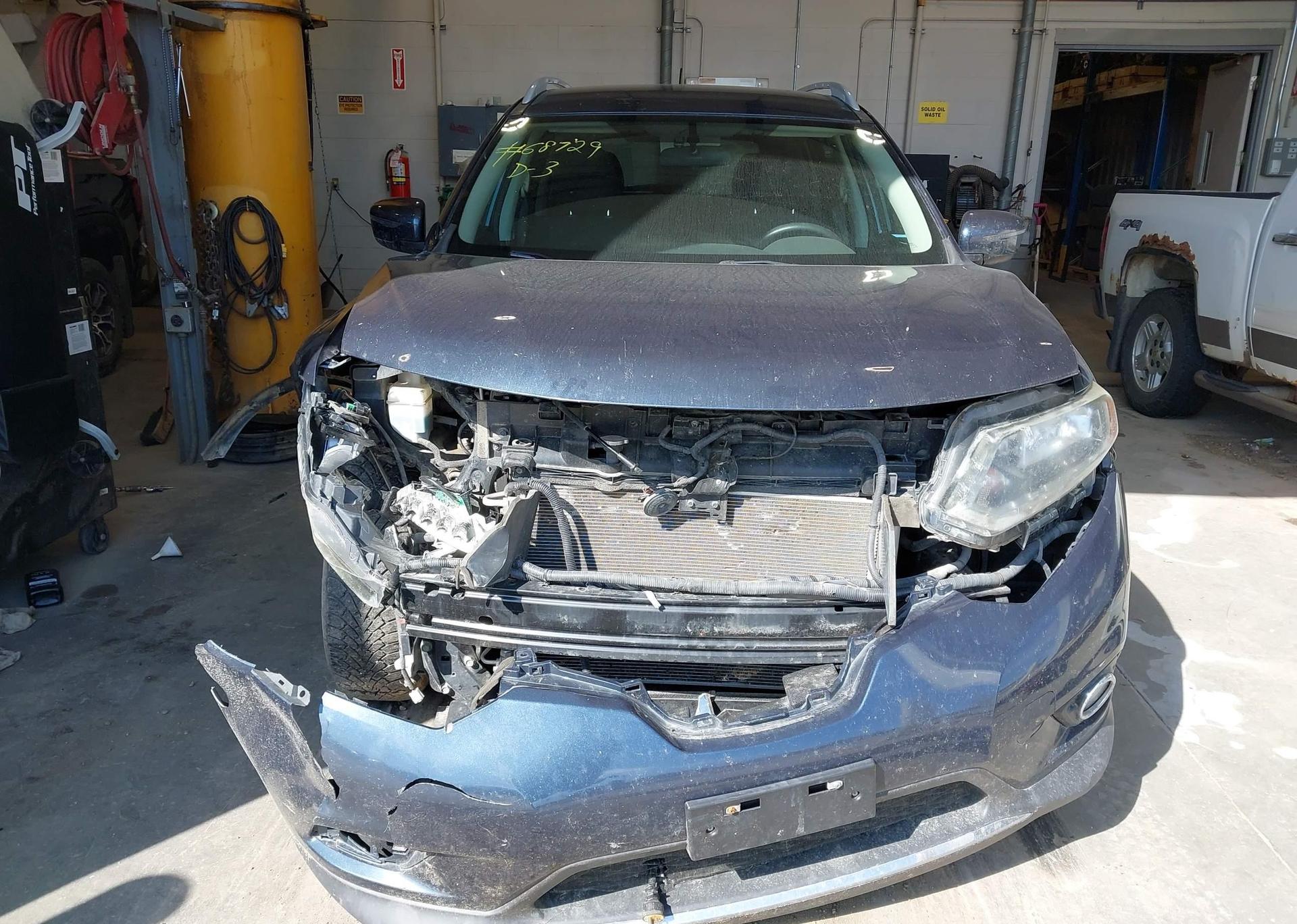 2016 NISSAN ROGUE S