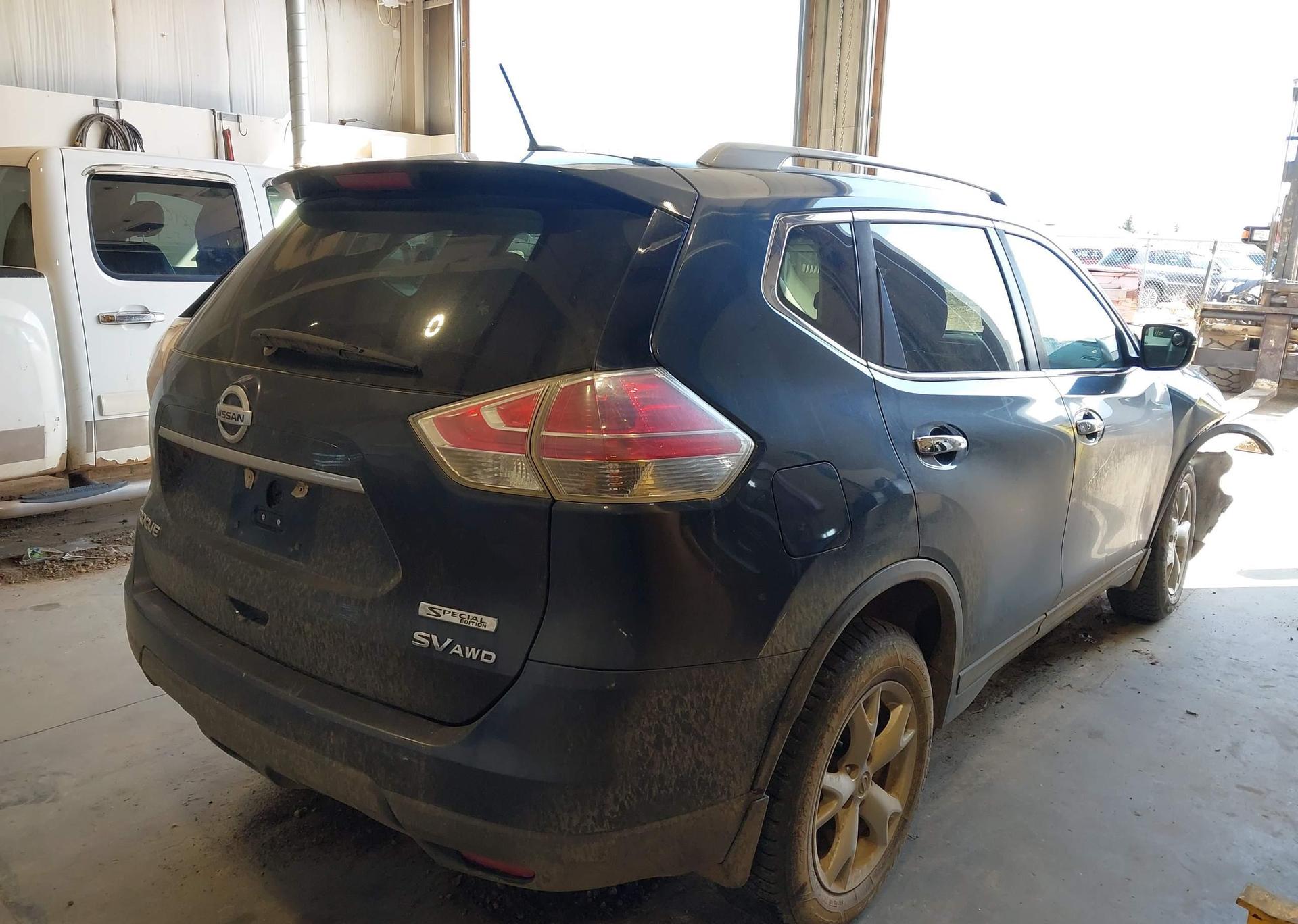 2016 NISSAN ROGUE S