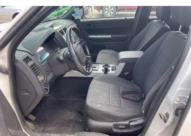 2010 FORD ESCAPE XLT