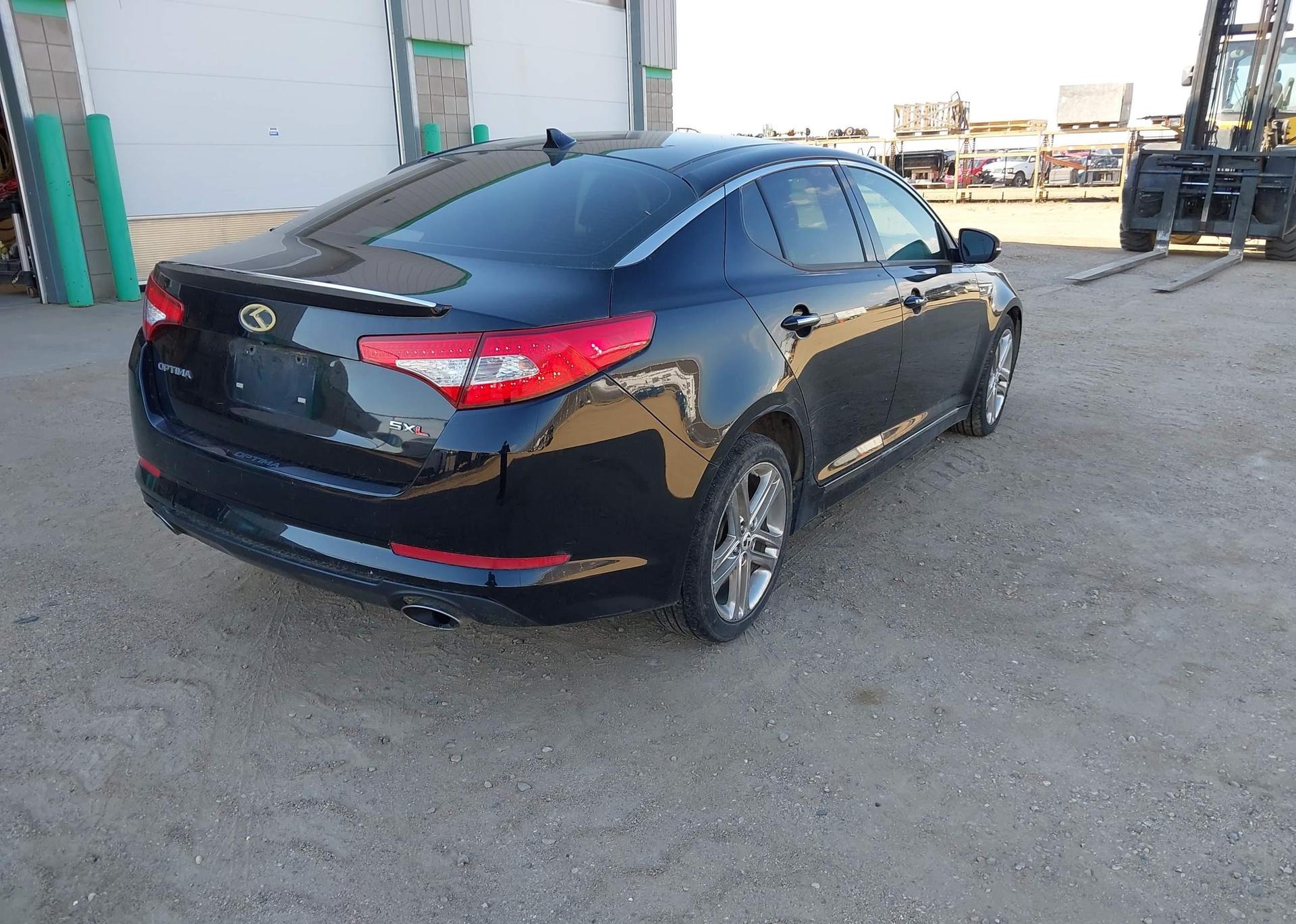 2013 KIA Optima SX