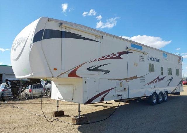 2009 HEARTLAND CYCLONE 3950